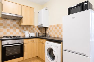 1 bed house, Richmond Road, Plasnewydd, Cardiff, CF243BX - Image 2